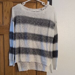 Maurices Gray and White Knit Sweater